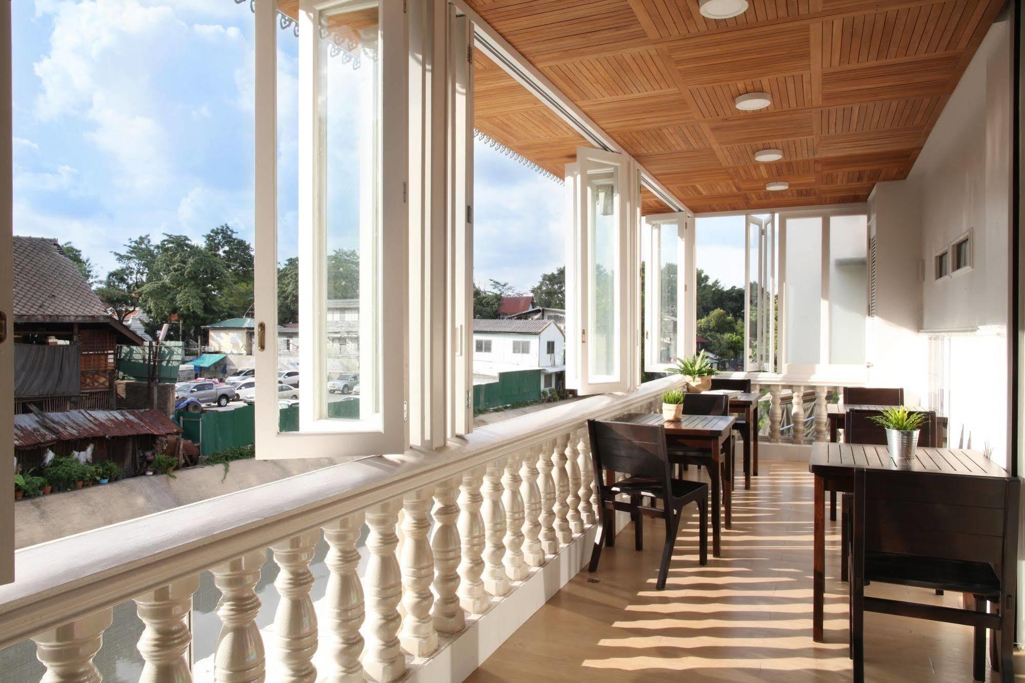 Golden Mountain Hostel Bangkok Eksteriør billede